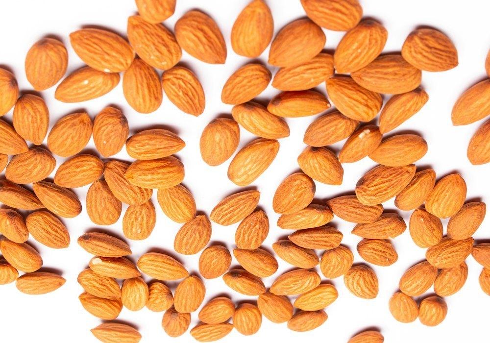 Almonds for healthy snacking